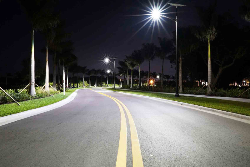 Solar luminaire road lighting design